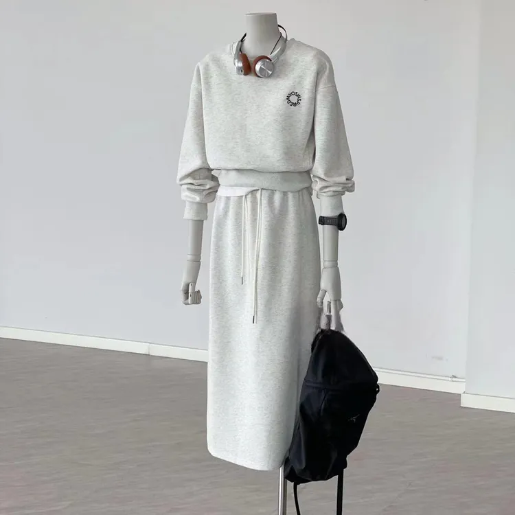 2024新款早秋冬季休闲简约上衣搭配长款半身裙显瘦百搭时尚洋气