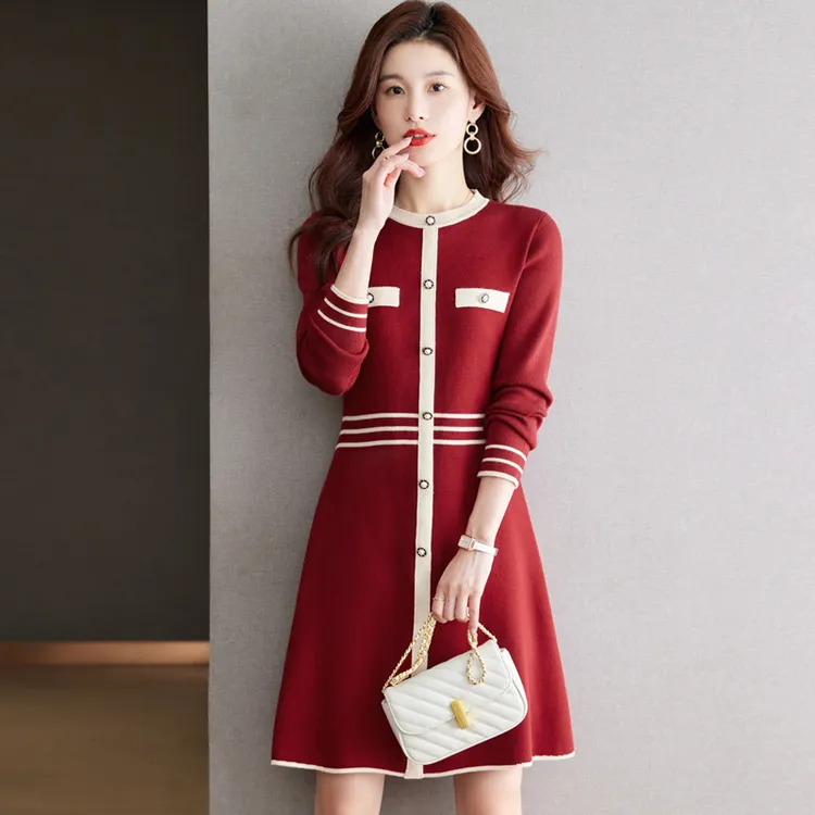 气质长袖小香风宽松连衣裙女秋冬新款内搭小个子中长款毛衣打底裙
