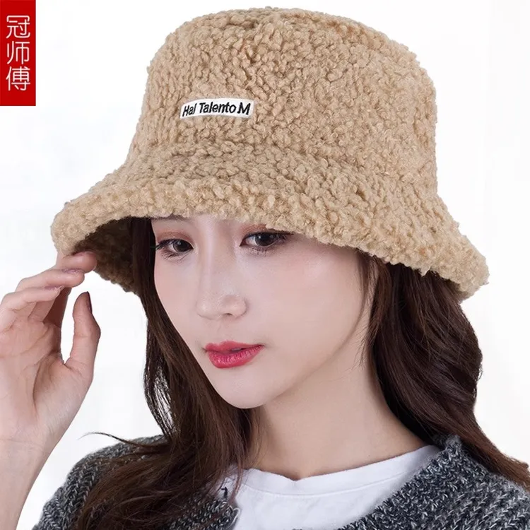 明星同款羊羔毛渔夫帽女秋冬韩潮时尚百搭毛绒帽子网红日系盆帽春