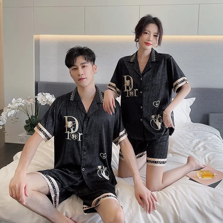冰丝情侣睡衣女夏季短袖短裤薄款爱心套装宽松大码冰雪丝家居服男