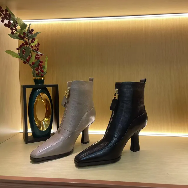 羊皮羊毛内里保暖不臃肿呵护双脚纯手工单靴增高跟鞋短靴新款851