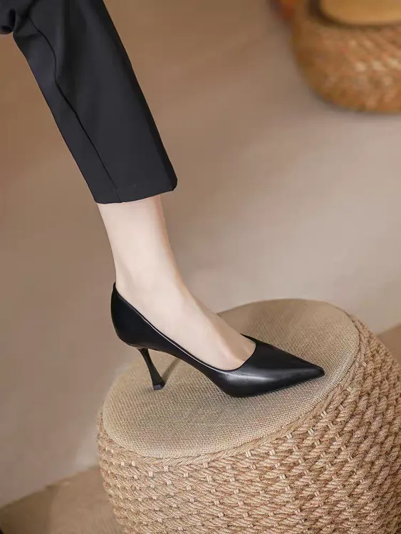 职业高跟鞋女细跟软底面试空乘学生礼仪课正装通勤黑色工作鞋皮鞋