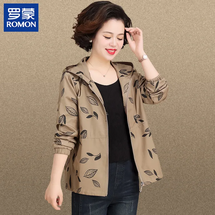 罗蒙妈妈秋装短款外套新款洋气中老年春秋高档女装上档次爆款风衣
