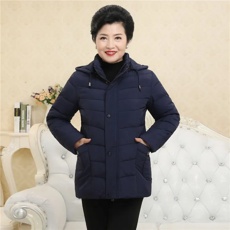 【加厚款】中老年羽绒服女冬妈妈装保暖短款奶奶老人大码白鸭绒外套