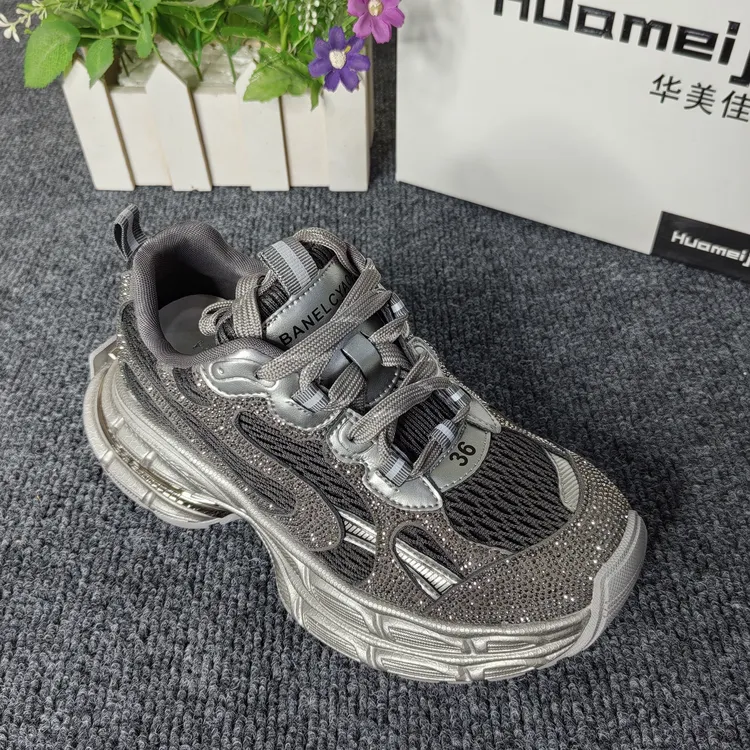 2024年秋季新款璀璨星河水钻真皮厚底时尚休闲鞋透气增高老爹鞋