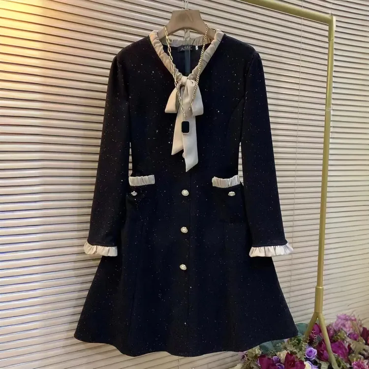 胖妹妹大码女装轻奢小香风连衣裙秋冬新款百搭显瘦时尚气质A字裙