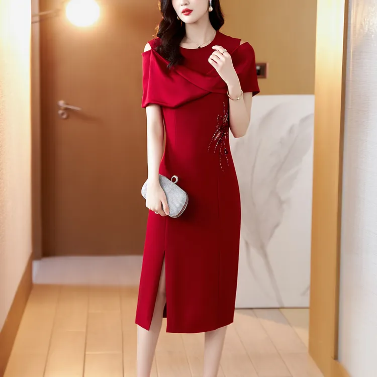 酒红色宴会礼服连衣裙2024夏季新款高端礼服裙新娘婚宴中长裙婚礼