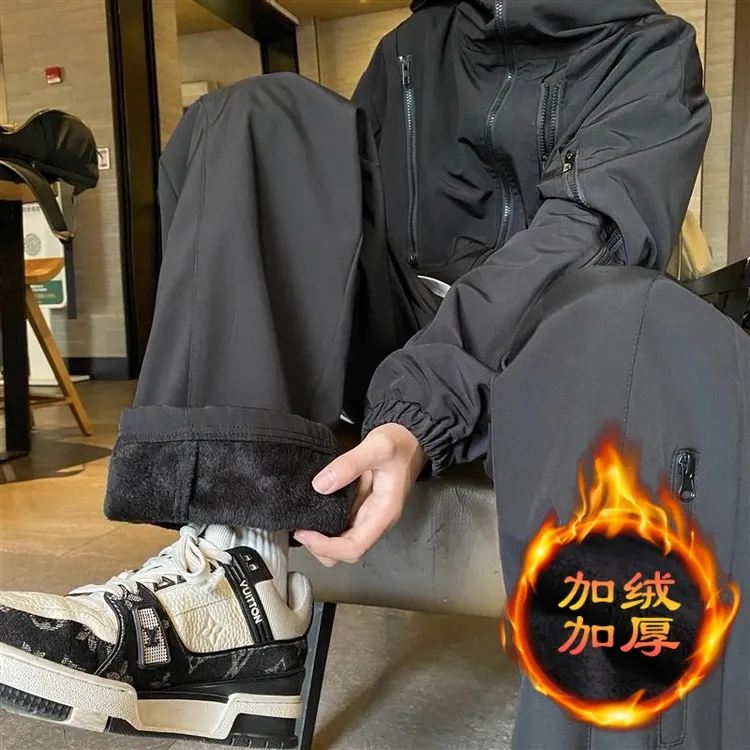 黑色冲锋裤男生秋冬2024新款户外直筒裤子潮牌加绒加厚休闲工装裤