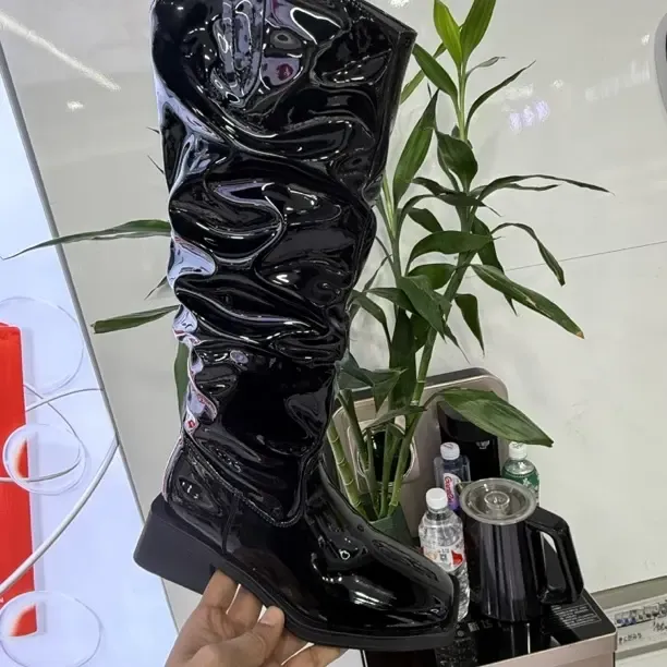 5998。时装靴新款爆款百搭时尚