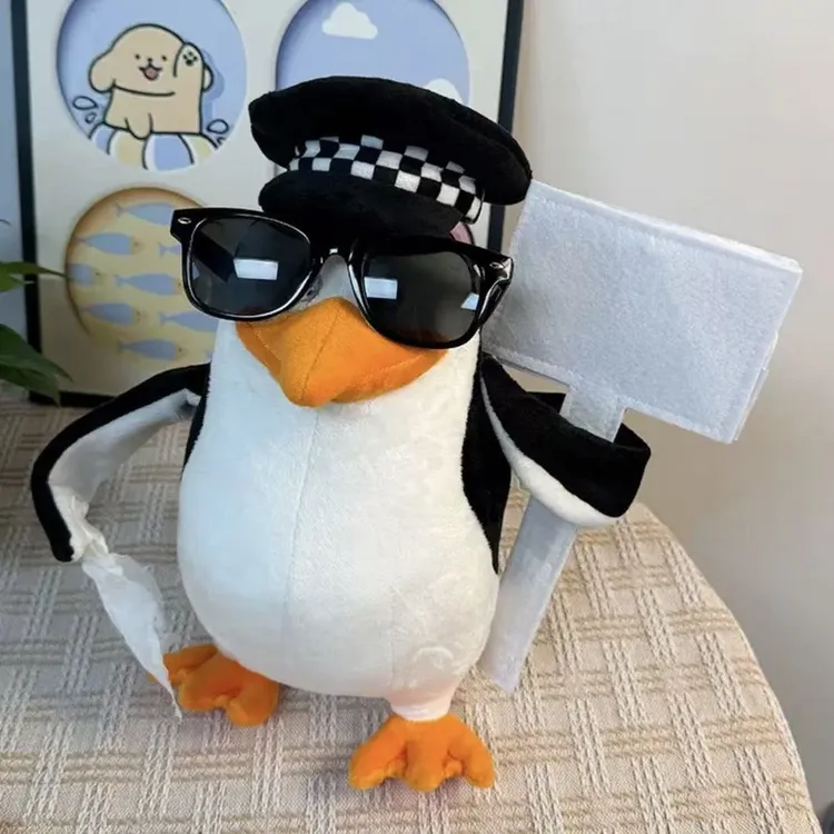 可爱搞怪企鹅玩偶抽象表情包毛绒玩具公仔生日礼物送女生