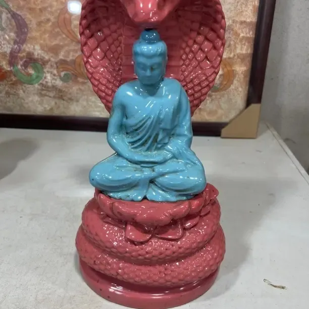 宜兴紫砂茶宠陶瓷释迦牟尼蛇佛造型