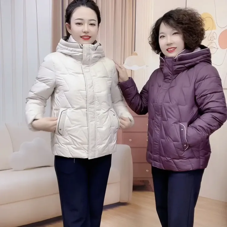 2535新款冬季石墨烯云绒外套中老年时尚妈妈保暖短款棉服