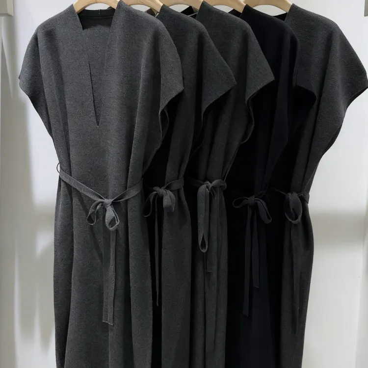 流金岁月马甲绵羊毛v领无袖复古端庄大气#大溪地灰色毛衣裙