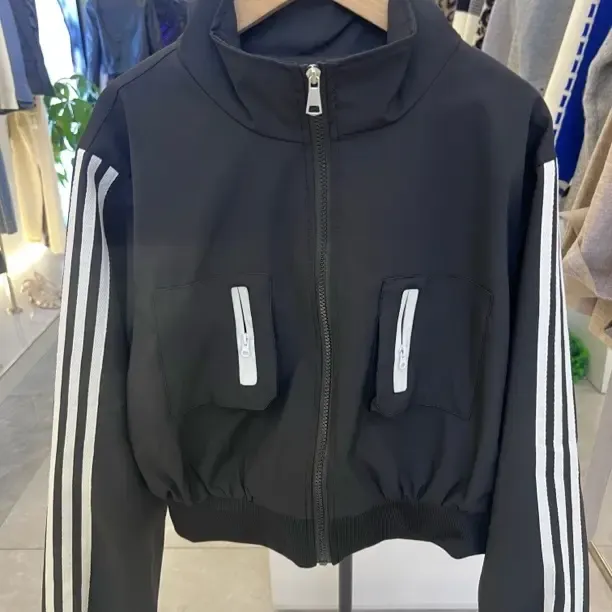 长袖条纹防风适中女短外套网红春秋季外套立领