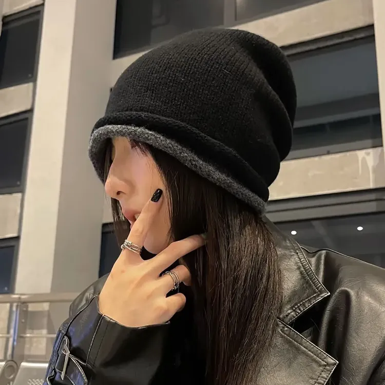 秋冬百搭2025针织护耳保暖韩版拼色帽子女毛线帽新款时尚堆堆双边