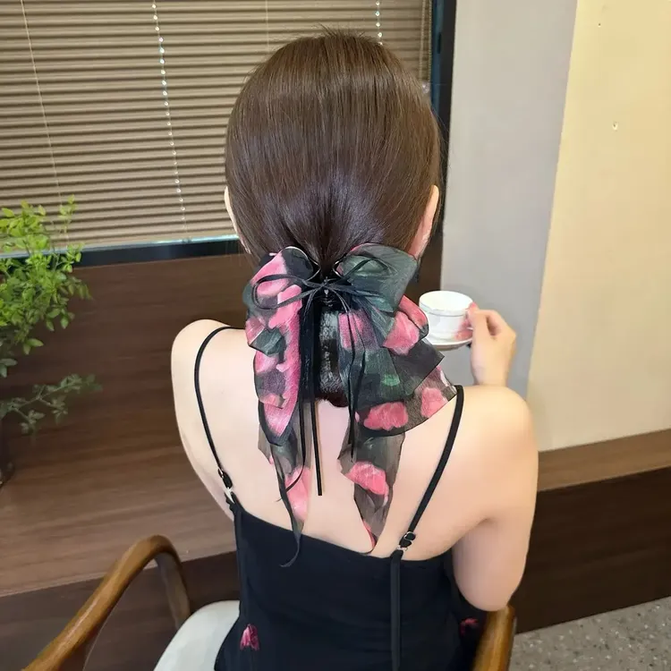 2025新款森系玫瑰马尾夹法式浪漫高级感碎花后脑勺飘带发夹超仙