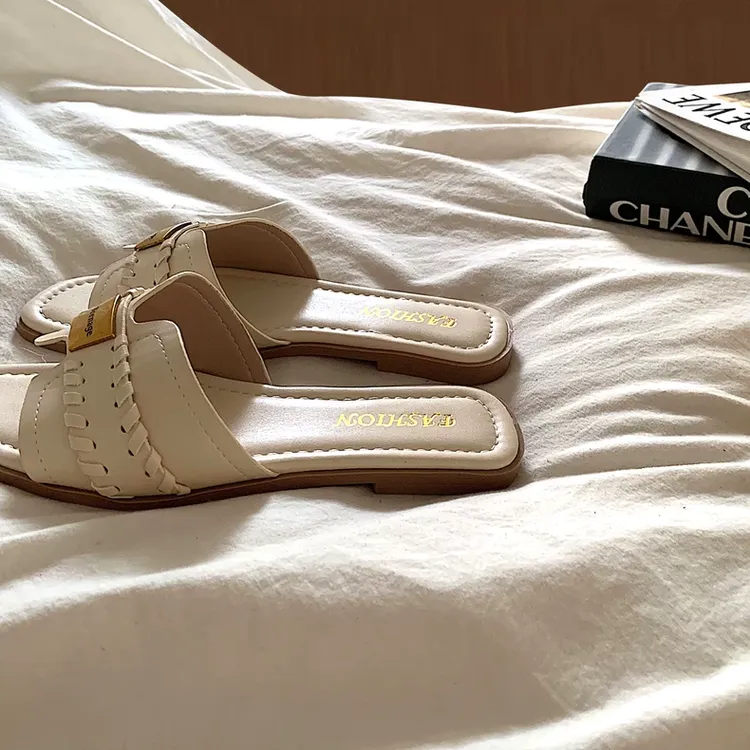 ins杨幂同款老钱风一字拖女夏凉鞋外穿绝美沙滩海边平底凉拖鞋潮