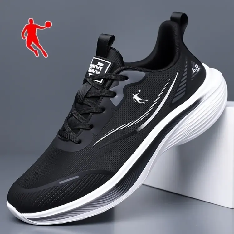 领跑乔丹男鞋秋冬季加绒皮面轻便减震休闲软底百搭男运动鞋跑步鞋