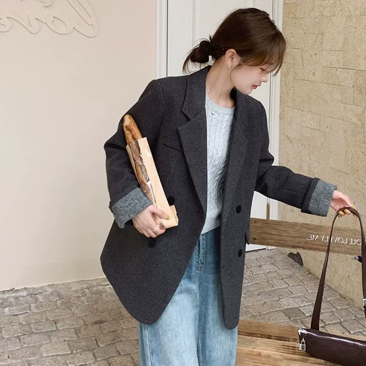 2024冬季新款小西装短款呢子外套女装加棉加厚高级设计感毛呢大衣