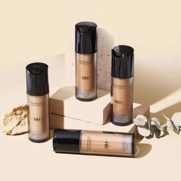 BH丝滑持久水感裸装粉底液持妆修饰专用顺滑