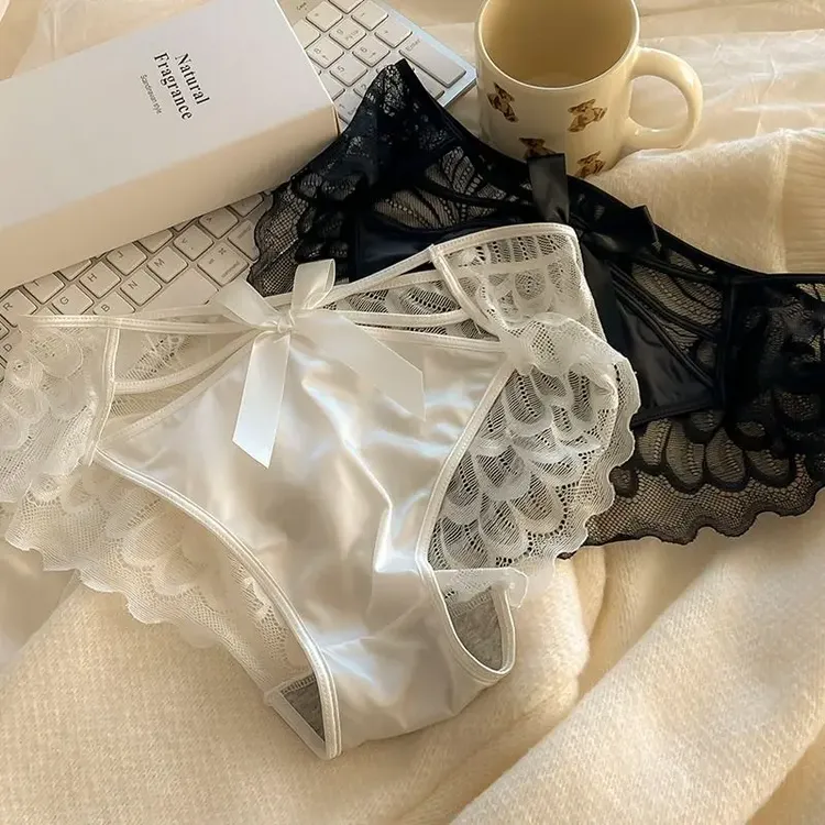 “天使之翼”纯欲性感蕾丝内裤女中腰女士三角裤头裆部镂空