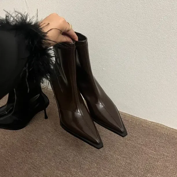 2025秋冬新品瘦瘦靴~细跟高跟尖头气质软皮后拉链韩版百搭款短靴