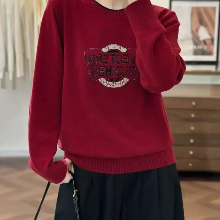 【小金女推荐】大版圆领字母宽松水晶绒毛衣女