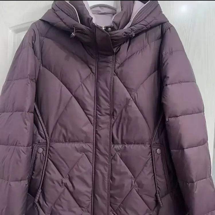 803冬季款休闲连帽宽松减龄时尚洋气