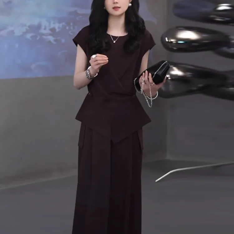 高级感时尚套装女洋气减龄醋酸2025夏季新款上衣休闲阔腿裤两件套