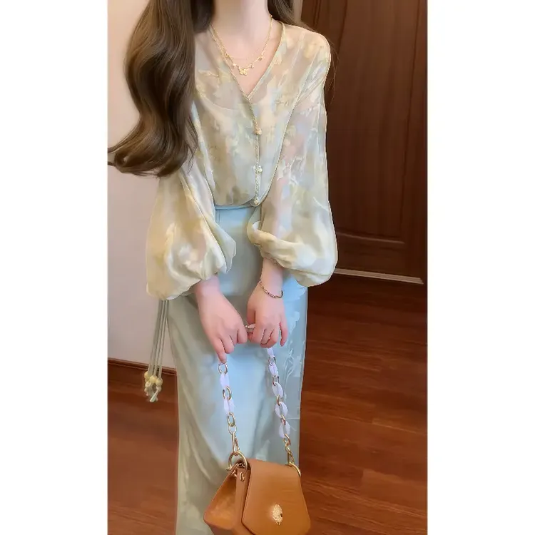 新中式国风氛围感剪花衬衫&高腰提花半身裙套装裙