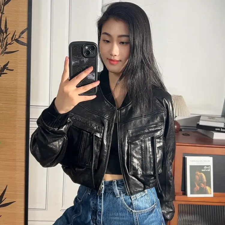 水晶油蜡羊皮短外套通勤风网红短款厚款女显瘦秋冬宽松时尚常规