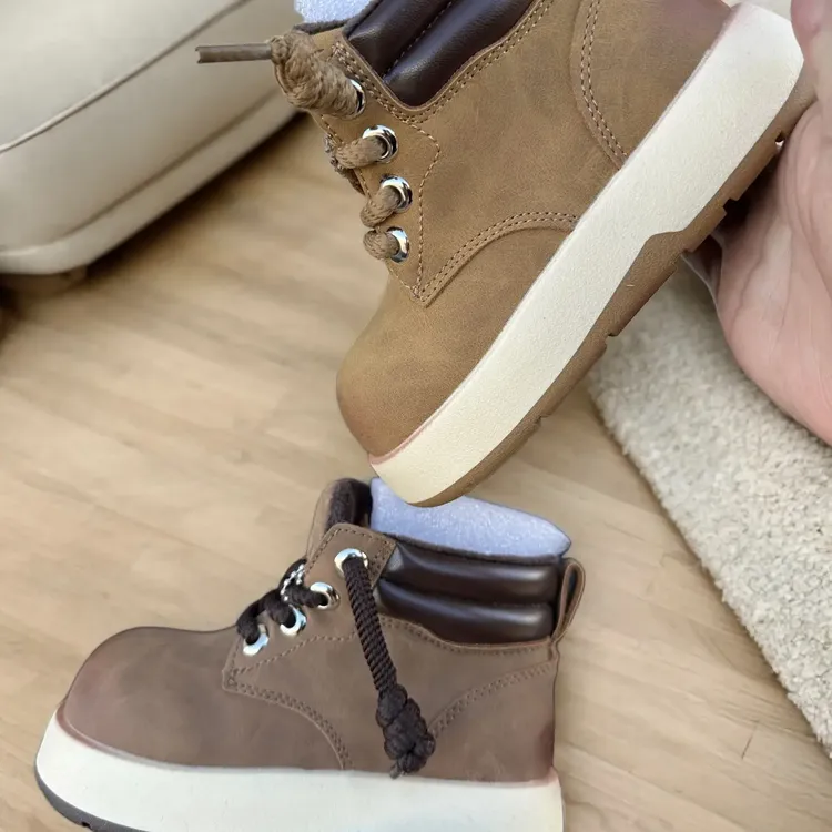 中跟短筒做旧欧美风马丁靴时尚鞋百搭55555