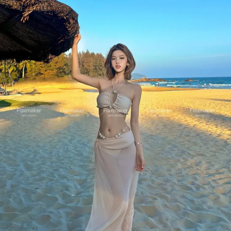 纯欲性感珍珠绑带抹胸分体长裙比基尼海边度假显瘦泳衣
