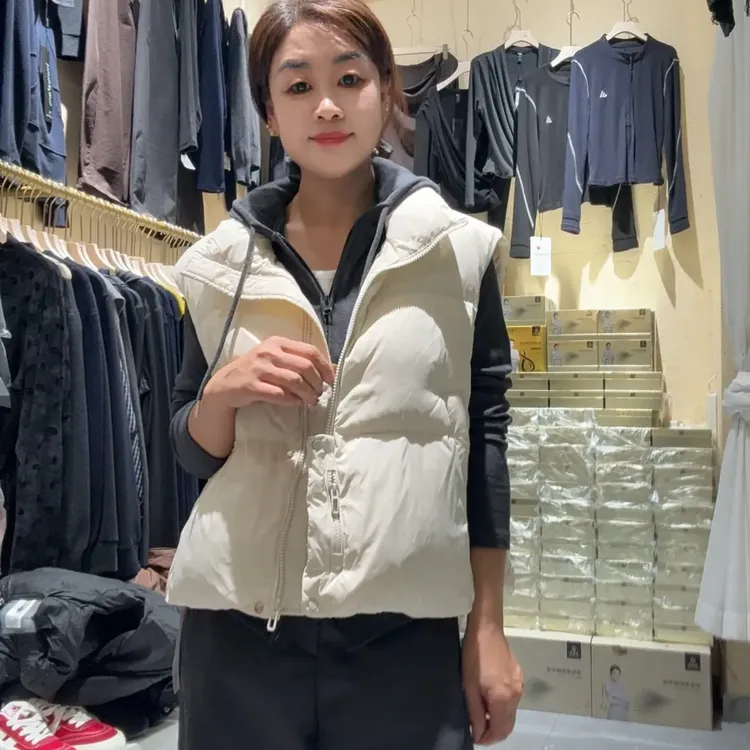 彦丽家：厚款立领短款休闲风常规款马甲