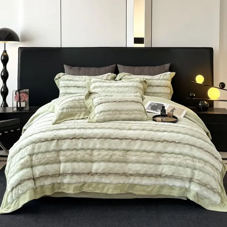 冬季加厚牛奶绒四件套保暖双面绒被套珊瑚绒床单款床上用品