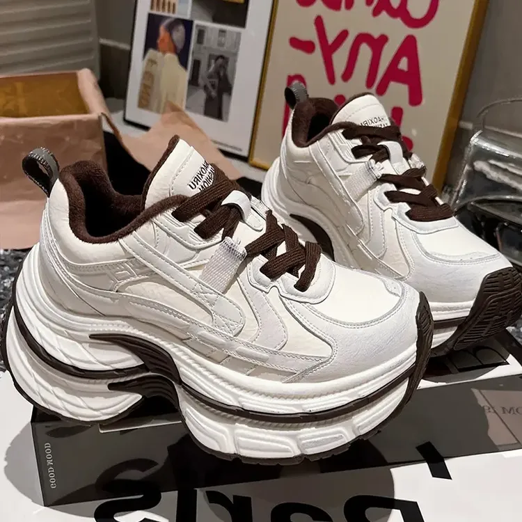 显小增高7cm加绒老爹鞋女2025新款复古百搭厚底拼色保暖运动鞋