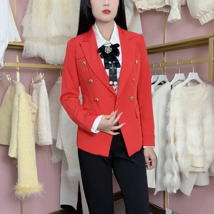 时尚修身白色双排扣西装套装适合春秋通勤职业女性