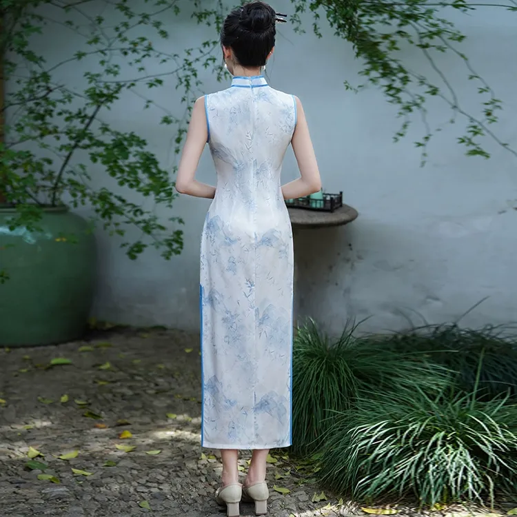新中式旗袍2025夏季日常可穿高端老上海复古裙子素雅国风礼服无袖