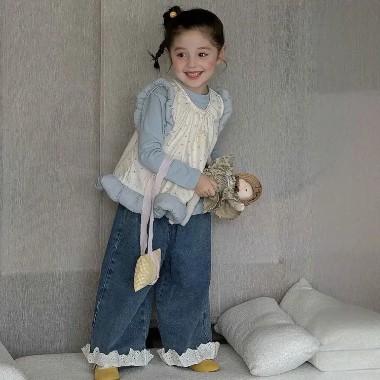 韩版女童2025秋季新款甜美碎花马甲洋气百搭打底衫花边牛仔裤套装