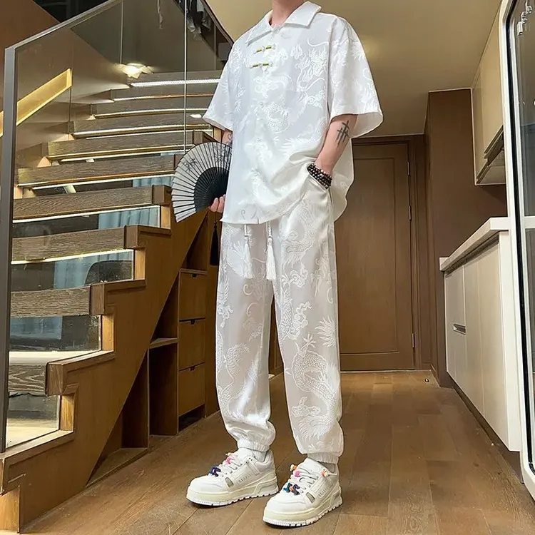 黑色龙纹冰丝套装男夏季薄款新中式国风穿搭短袖衬衫束脚裤两件套