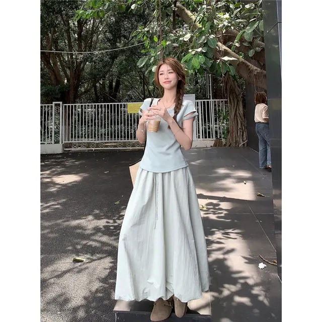 甜美胖MM显瘦套装女2025新款夏季大码正肩短袖上衣半身裙子两件套