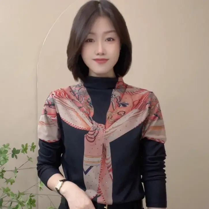 秋冬新款设计感围巾印花长袖半高领洋气时尚显瘦修身打底衫女