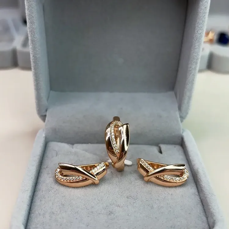 铜合金耳饰 金色日韩植物花卉女耳环欧美风轻奢风
