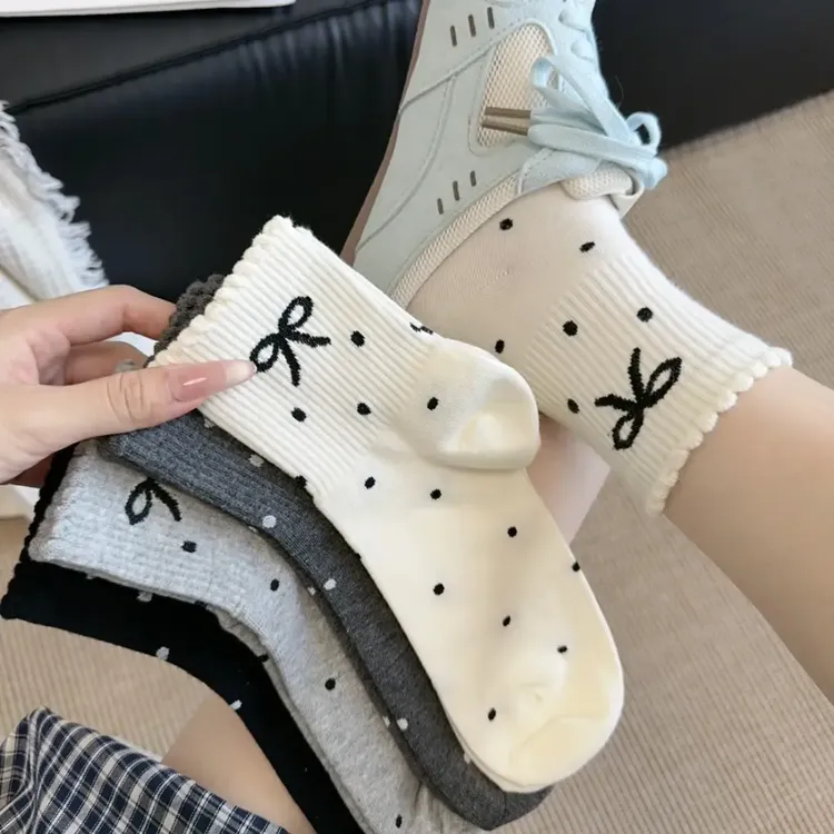 袜子女四季款中筒袜极简风圆点花边蝴蝶结黑白纯色学生袜子