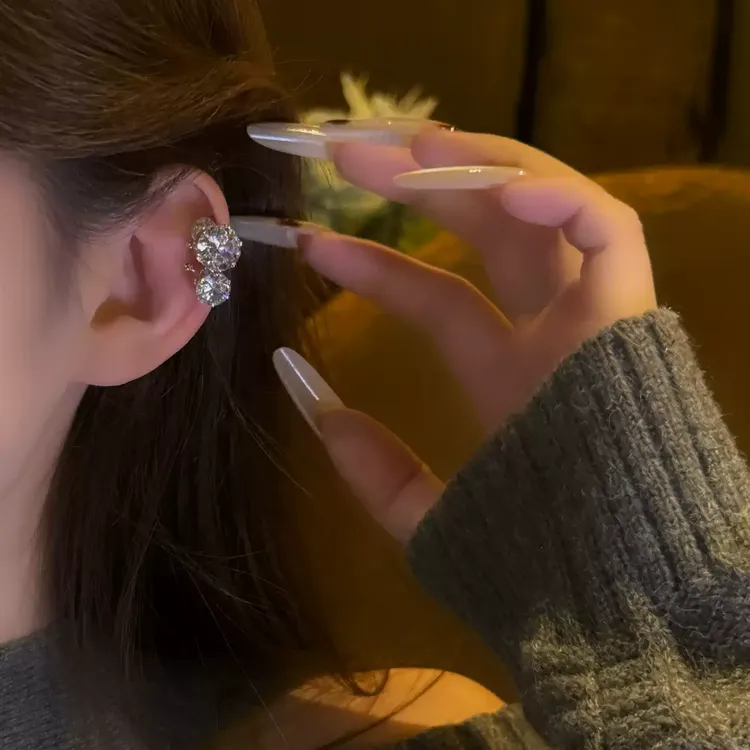  设计感镶钻女小巧蛇耳饰轻奢风简约耳夹 G1731