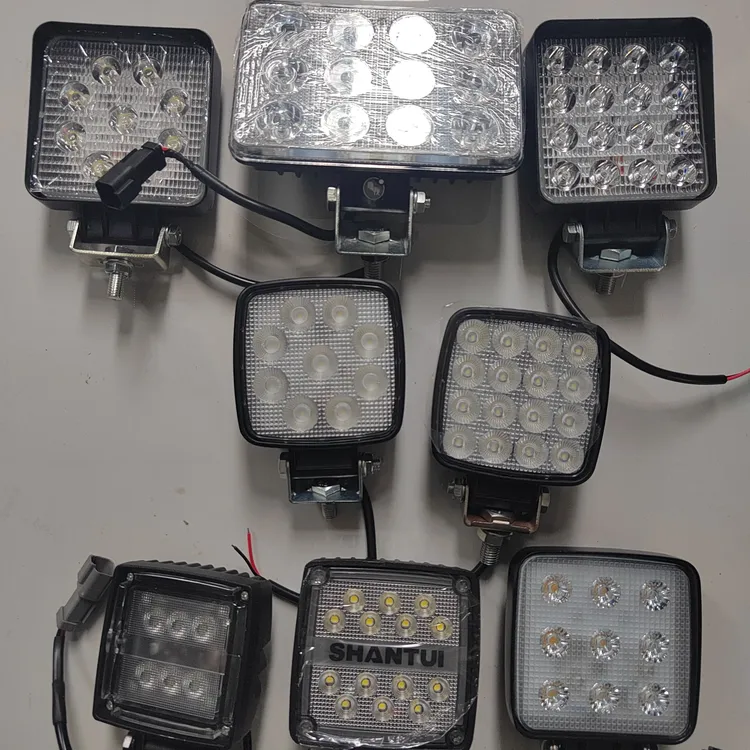 超亮LED大灯 挖掘机LED大灯 小松LED灯 小松顶棚灯 挖掘机大灯