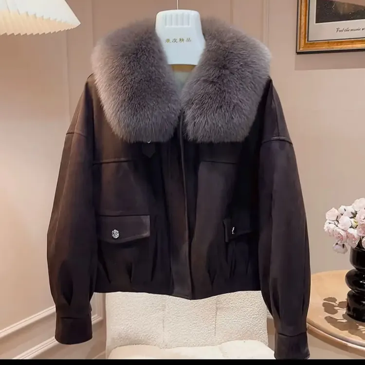 通勤风狐狸毛领短款皮草长袖拉链女秋冬新款百搭小个子牛皮绒鹅绒