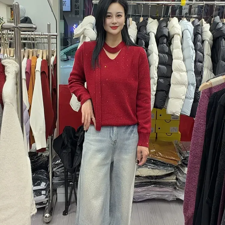 辣妈秋冬V领飘带针织毛衣内搭上衣