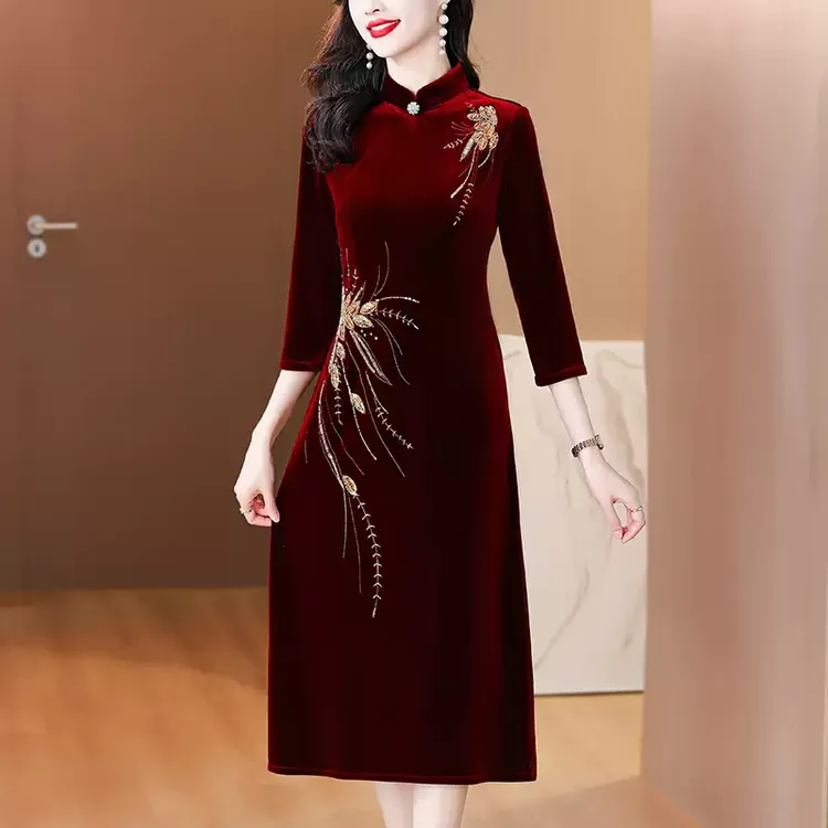 春游洋气定制妈妈秋装金丝绒改良旗袍春秋季新款高贵洋气喜婆婆喜