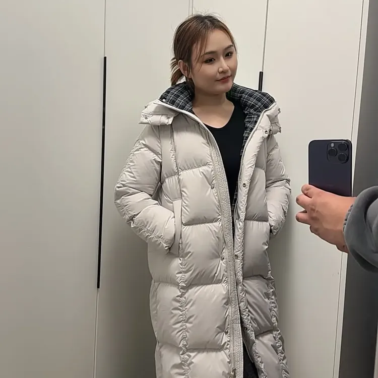 冬季新款长款加绒加厚连帽保暖格子拼接时尚外套